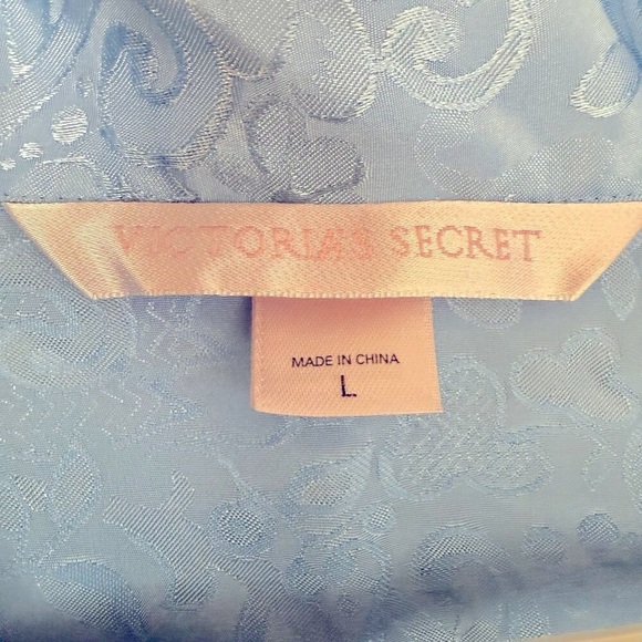 Victoria’s Secret Blue Satin Pajamas 2 Pc Set Button Down Top Large NWOT - Picture 5 of 6